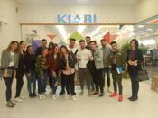 FSG Villaverde organiza una visita a la tienda KIABI del CC. ISLAZUL con alumnado de sus programas de empleo y mujer