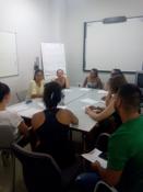 Alumnado gitano con estudios post-obligatorios de Almeria se informa de la nueva convocatoria de ayudas al estudio 