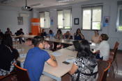 Un grupo de jvenes gitanos y gitanas de Portugal visitan la Fundacin Secretariado Gitano para conocer sus programas 