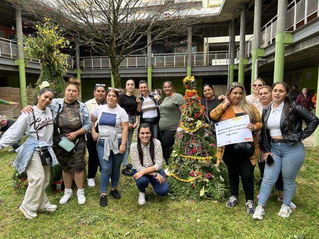 Fiesta de los Maios en el Programa Cal  FSE+ de FSG Vigo