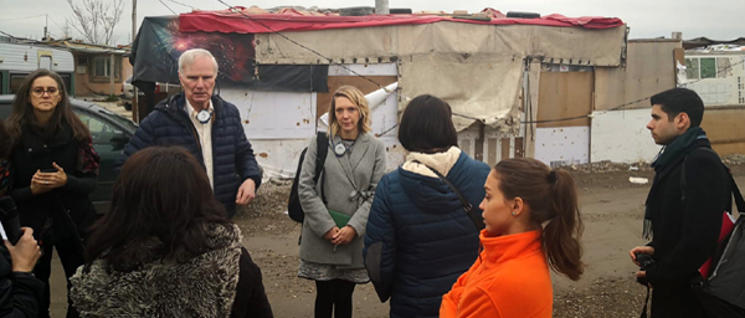 The Fundacin Secretariado Gitano accompanies the UN Rapporteur for extreme poverty in his visits to the Polgono Sur in Seville and the Caada Real in Madrid