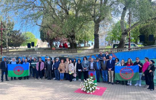 FSG Len conmemora el 8 de Abril. Da Internacional del Pueblo Gitano