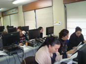 Las participantes del programa Sara Romi de FSG Sestao comienzan el curso de capacitacin digital
