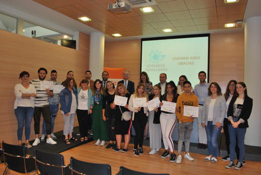 Clausura de la tercera edición del programa Aprender Trabajando de FSG Vitoria-Gasteiz