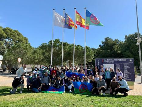 Actos conmemorativos del 8 de Abril en la Universidad de Alicante