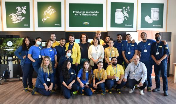 La Fundación Secretariado Gitano presenta la X Edición de su programa de empleo Aprender Trabajando en colaboración con Ikea Alcorcón, en Madrid