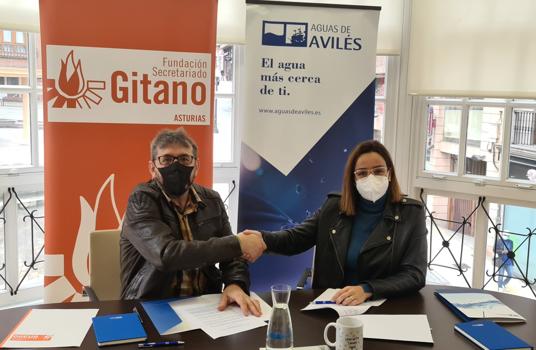 Convenio de colaboración Aguas de Avilés y la Fundación Secretariado Gitano