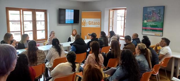 FSG Mieres organiza un Speed Networking con participantes del programa de acompaamiento al empleo Sarsal IV