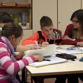 Algunos de los alumnos del aula 'Promociona' de Vallecas, en Madrid