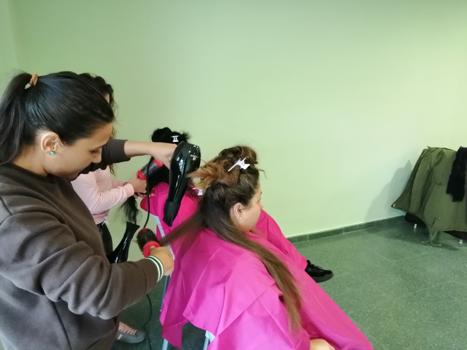 Da comienzo el curso Auxiliares de Peluquería impartido por FSG Murcia en Puerto Lumbreras