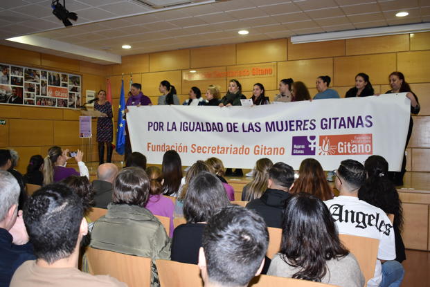 Bajo el lema: “Por los derechos de las mujeres, por los derechos de las mujeres gitanas”, la Fundacin Secretariado Gitano celebra el Da Internacional de las Mujeres