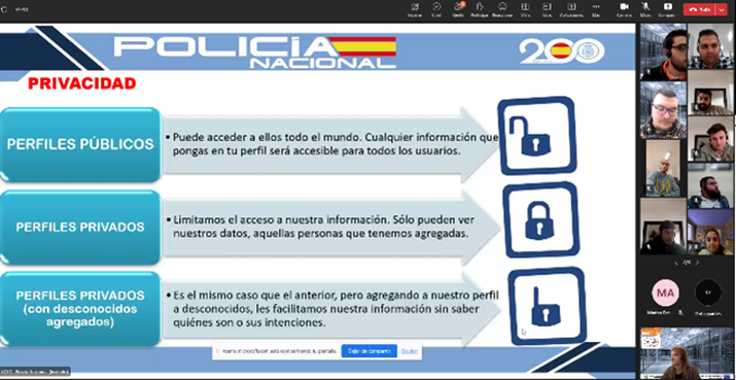 Alumnado del programa Tándem de Fundación Secretariado Gitano recibe formación sobre riesgos en internet
