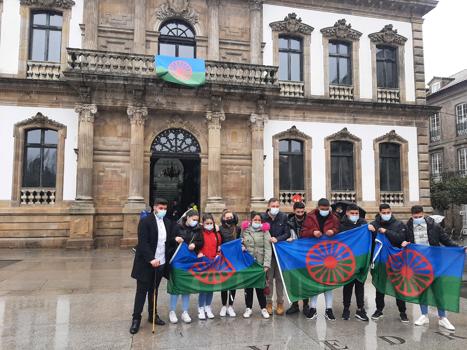 La bandera gitana en el balcn del Ayuntamiento de Pontevedra