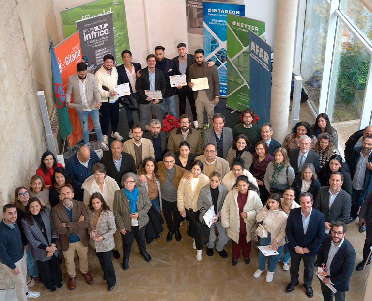 10 jvenes gitanos acceden al mercado laboral en el sector de la refrigeracin y climatizacin