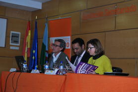 Isidro Rodrguez, FSG General Director, Ignacio Sola, Deputy Director-General for Equal Treatment and Non- Discrimination and Inmaculada Lasala, Deputy Director-General of Social Programmes of  the Ministry of Health, Social Services and Equality.