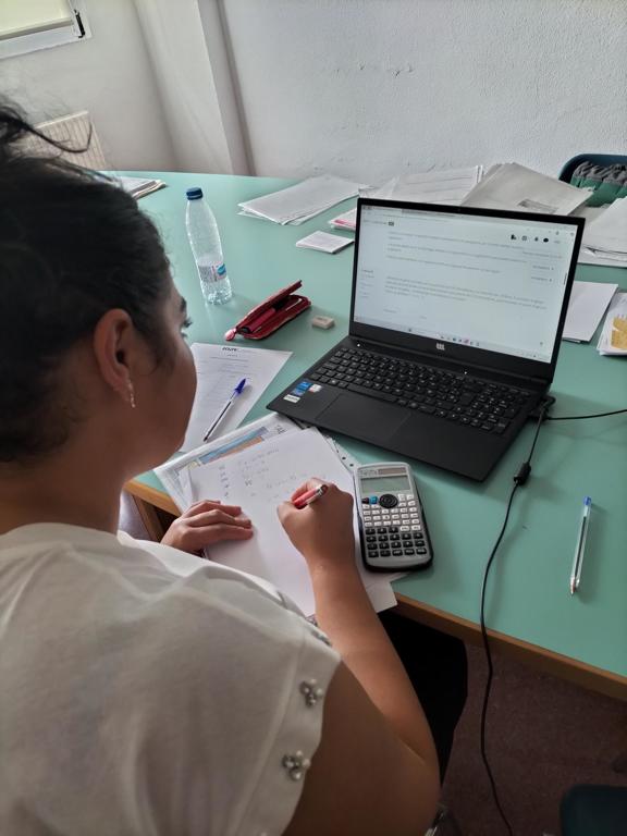 Comienza un nuevo curso online para obtener el Graduado en ESO dirigido a personas gitanas adultas