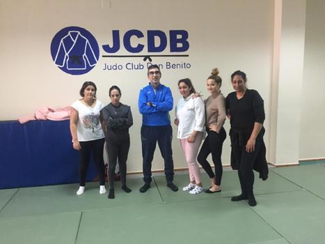 El grupo de mujeres de los programas de FSG Don Benito y la prctica del judo