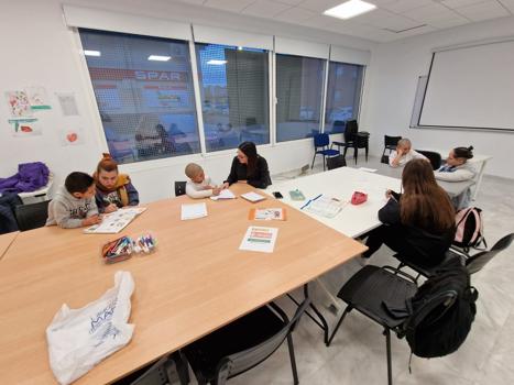 El programa de atencin socioeducativa de FSG Badajoz retoma sus clases