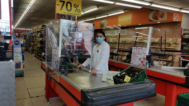 Prcticas no laborales en supermercados de Pontevedra del alumnado del programa  POISES y POSTA A PUNTO PARA O EMPREGO de la FSG